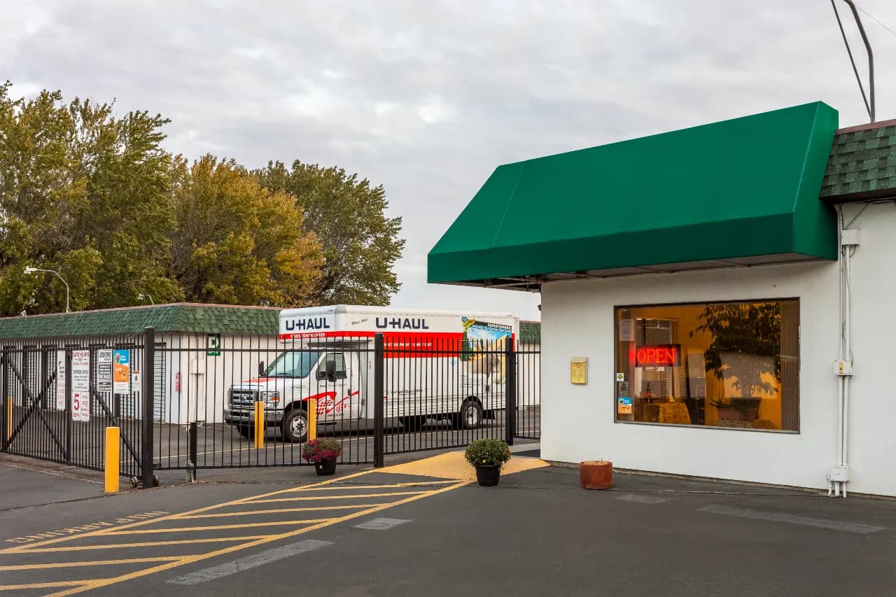 Yakima Secure Storage