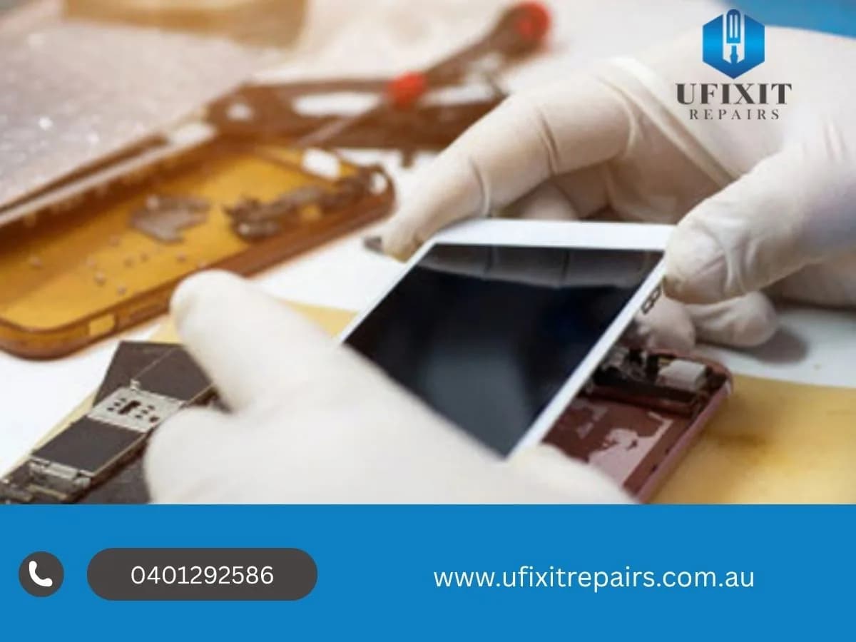 Phone Battery Draining Too Fast in Carlton? Explore Battery Replacement