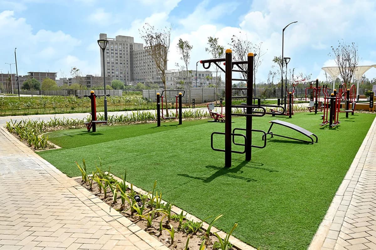 BPTP District 1, Block B, Sector 81 Faridabad – Premium Plot
