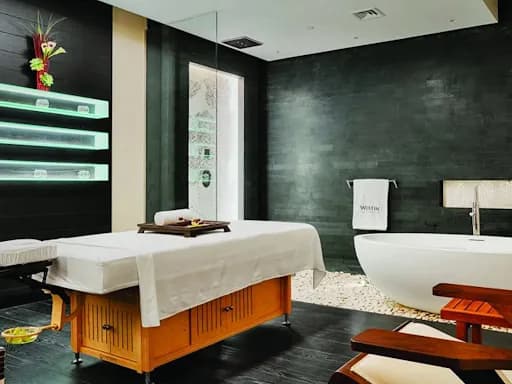 5 Essential Aromatherapy Accessories for a Better Spa Experience | Living Earth Crafts
