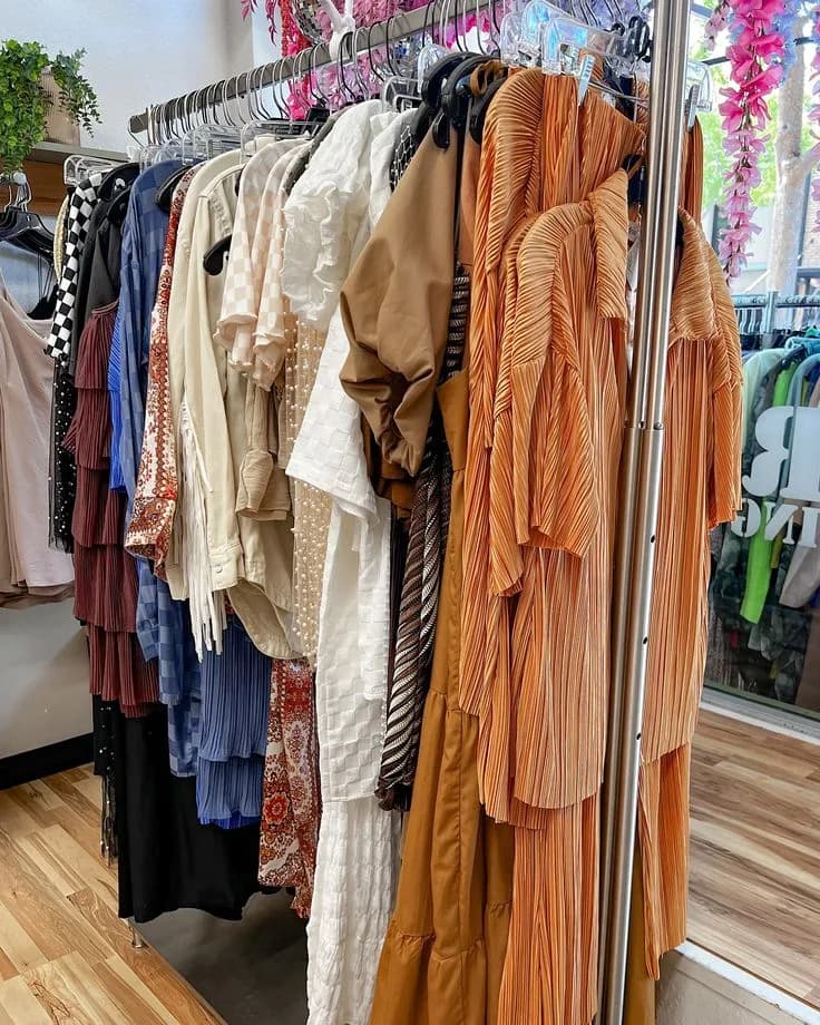 Stylish and Sustainable Resale Clothing in Oxford Ohio