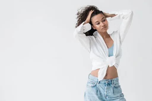Starting Your Modeling Career: Build Confidence Behind the Camera
