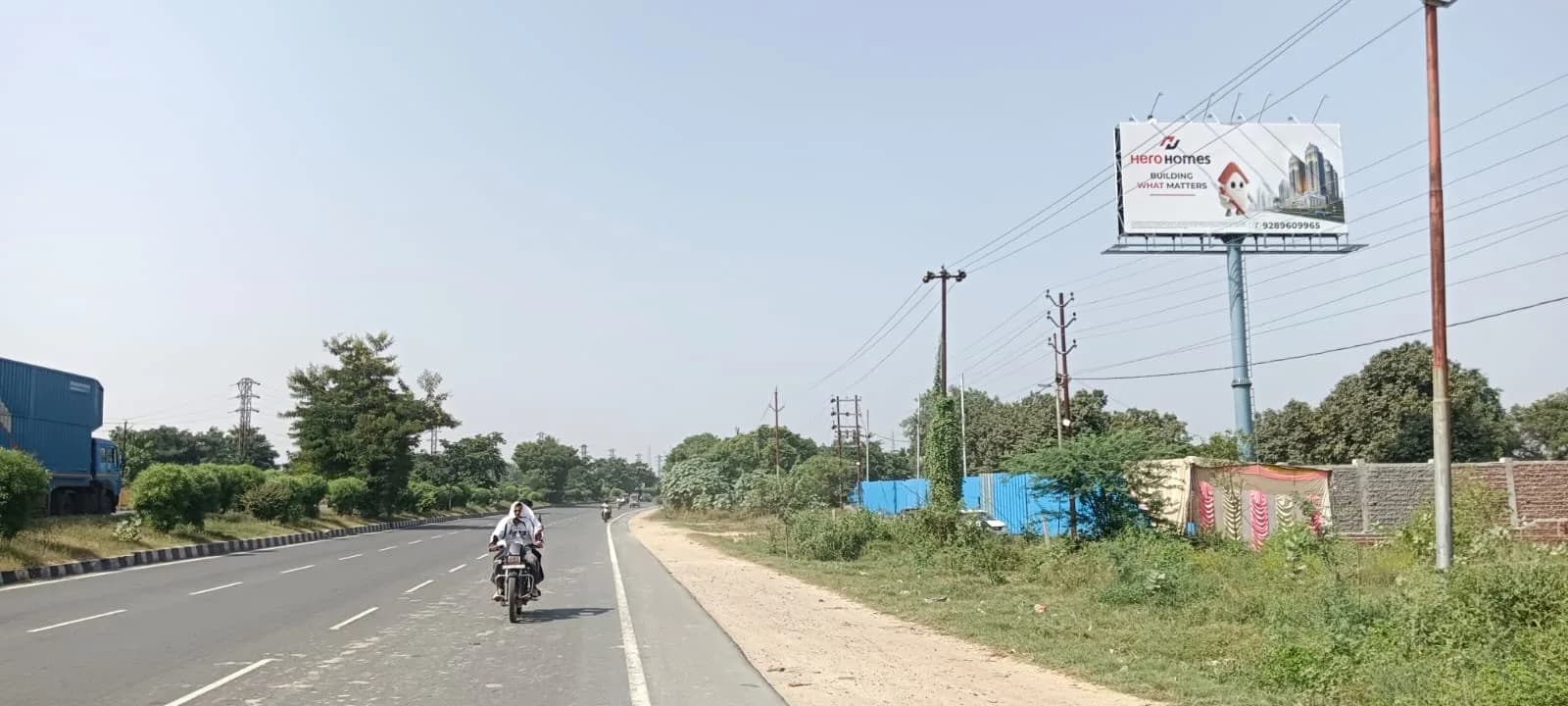 Outdoor advertising in india with vigyapan mart