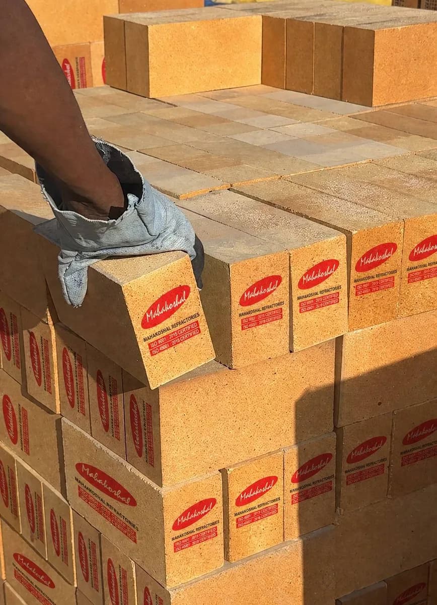 Buy the best quality refractory fire bricks in Ambala