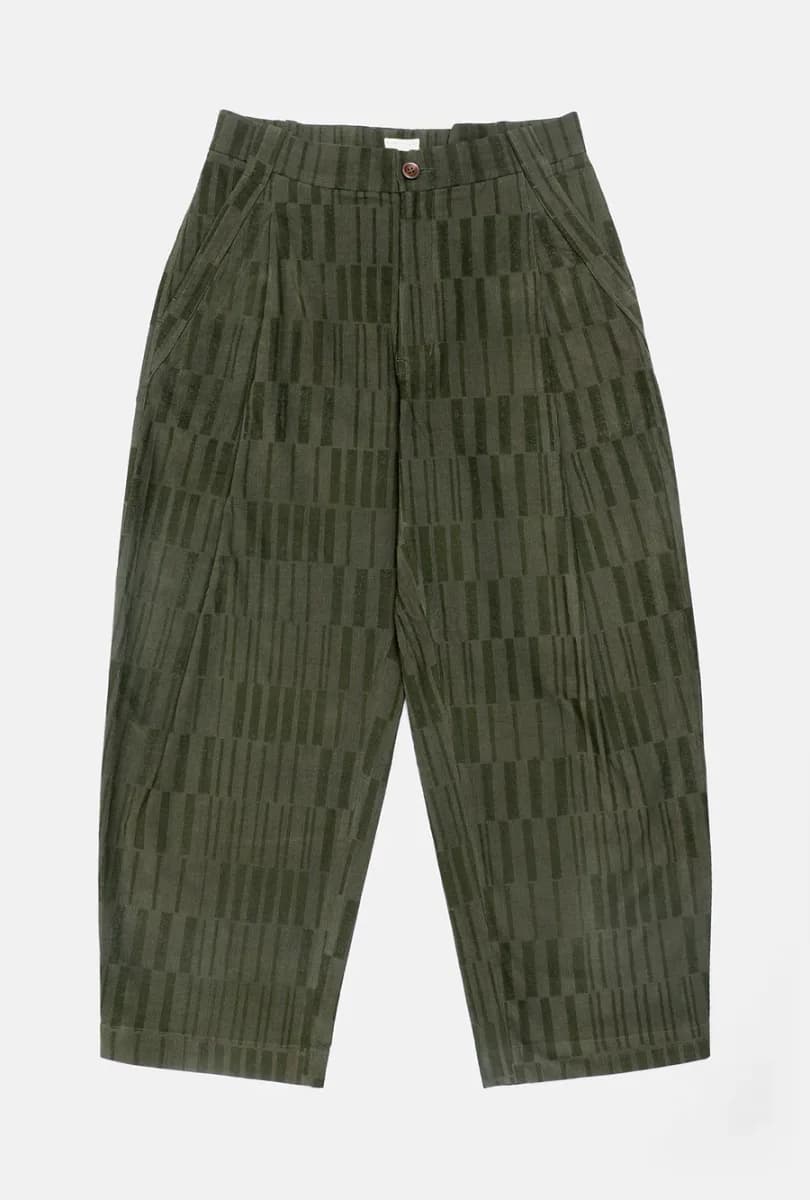 Find Pants for Men That Define Comfort Without Compromising Style