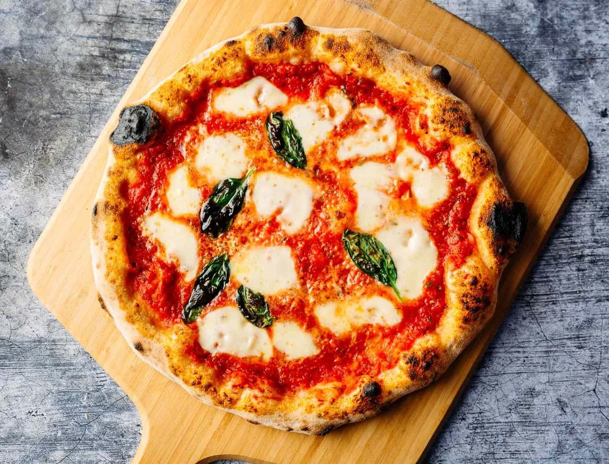 How Fresh Is Flying Pizza Vegetarian Pizza?