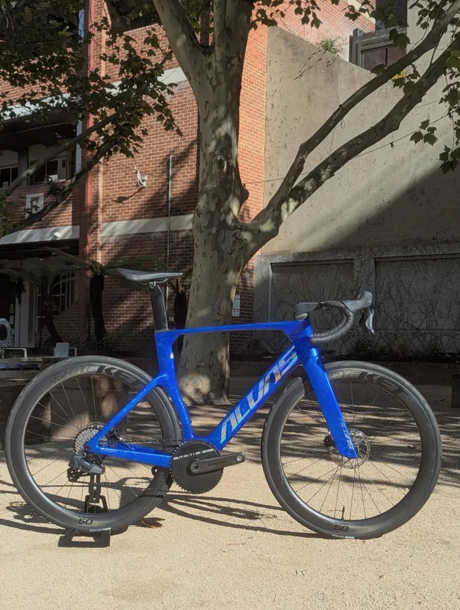 Explore the World with Electric Bikes 