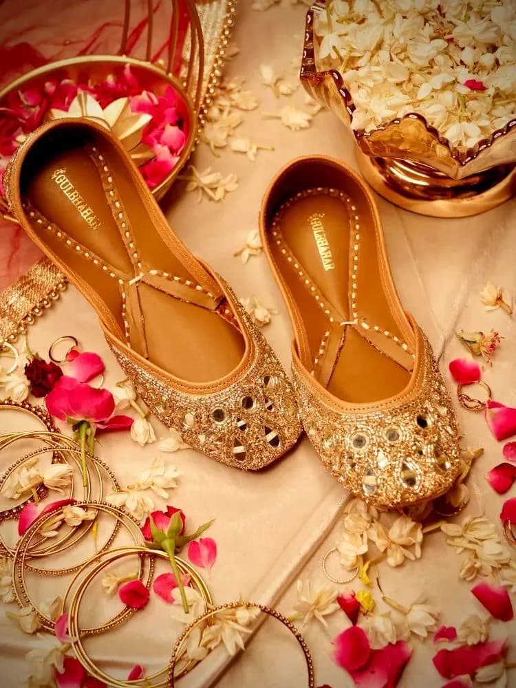 Stylish and Comfortable Punjabi Juttis