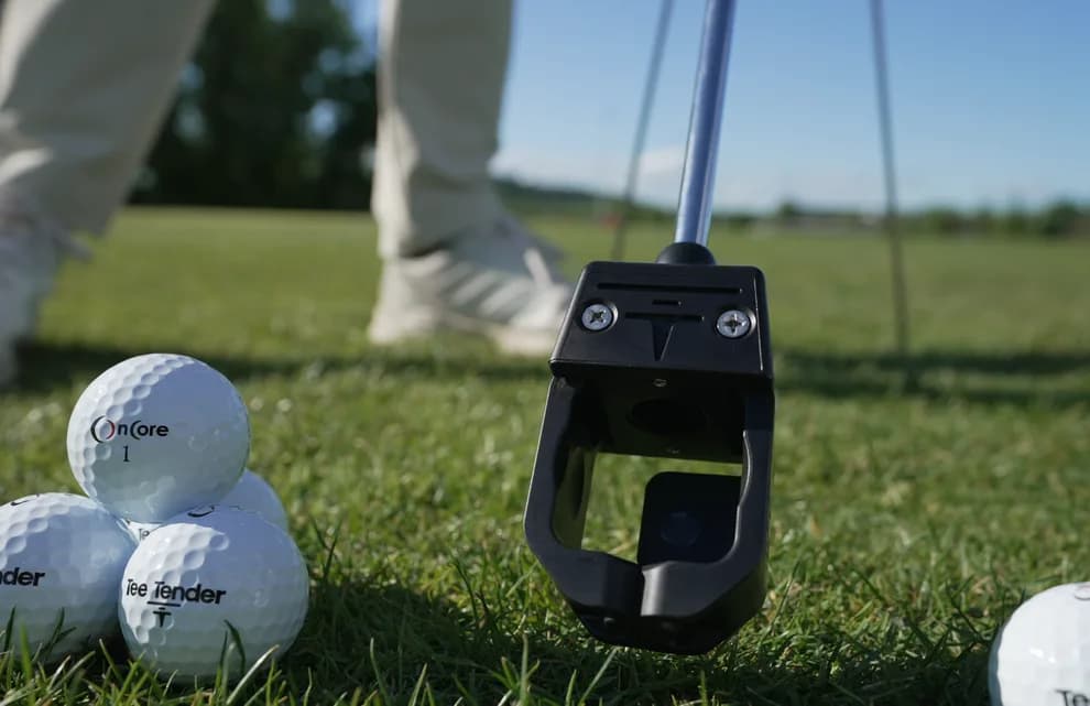 Senior Golf Accessories for Comfort and Easy Tee Placement