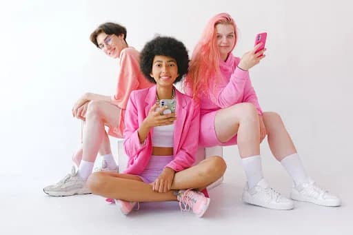 Social Media Modeling: Common Mistakes Professional Models Should Avoid | USA Models