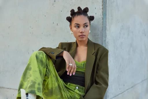 How Can Aspiring Models Stand Out in 2026?