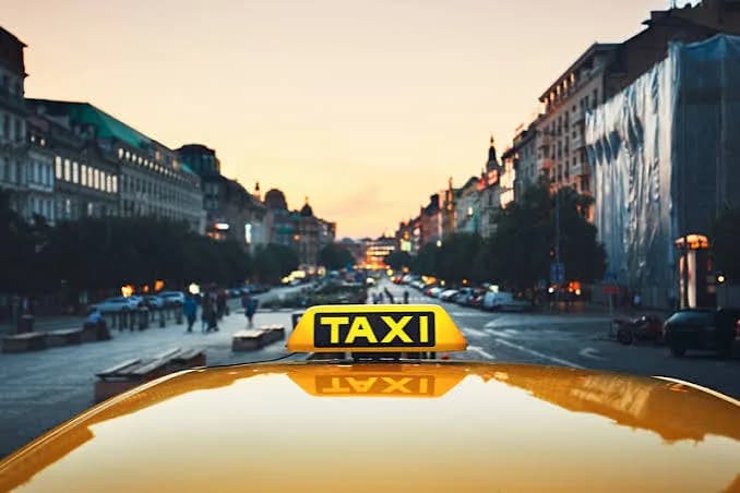 Taxi Den Haag airport
