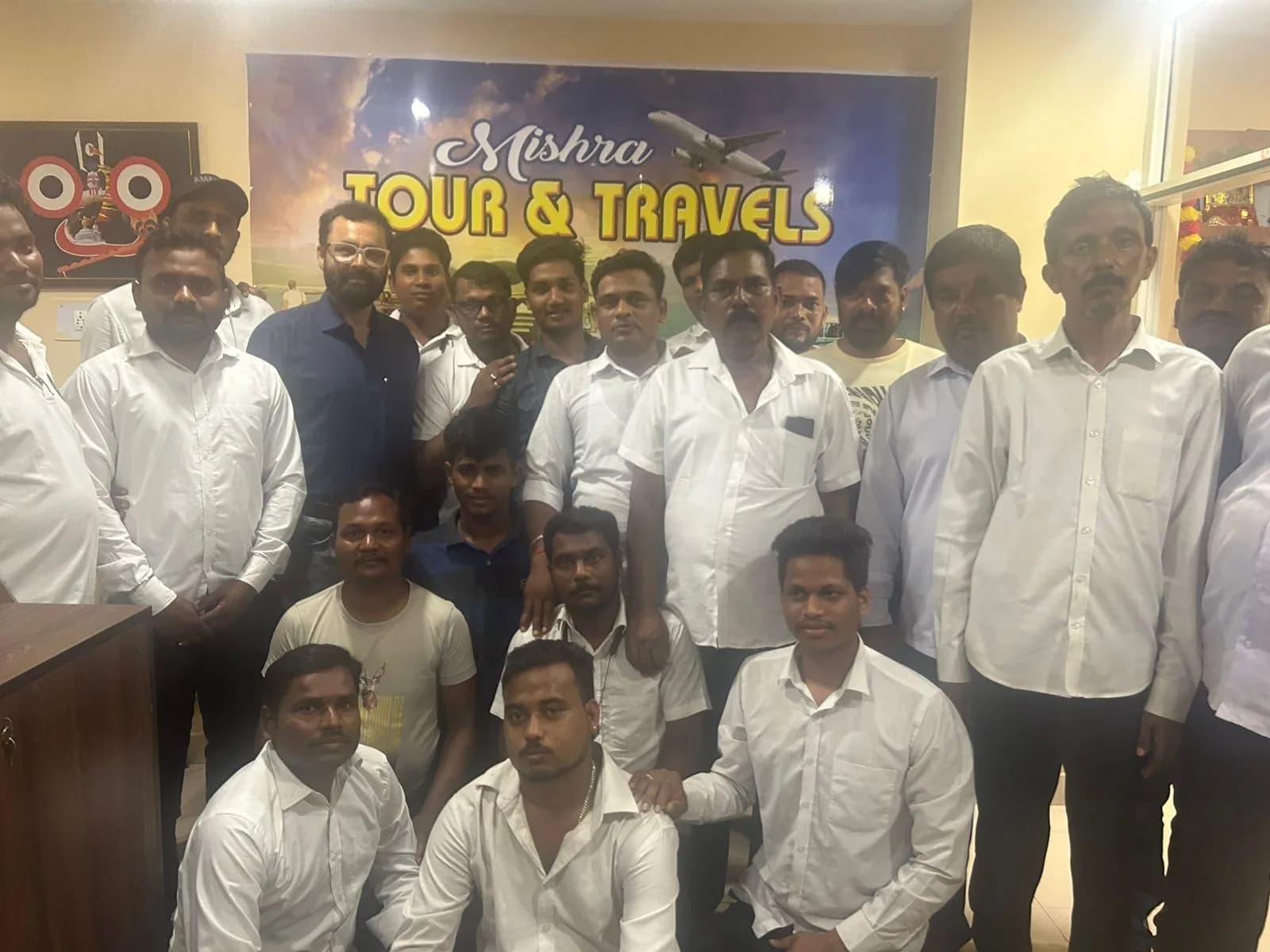 Sort out your lodging, food, and transport needs with the Professional Travel Agent in Bhubaneswar