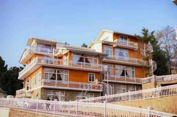 Luxury Private Villas in Bhurban Murree | Mountain View Resort Stay