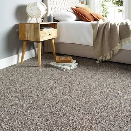 Polyester carpet flooring