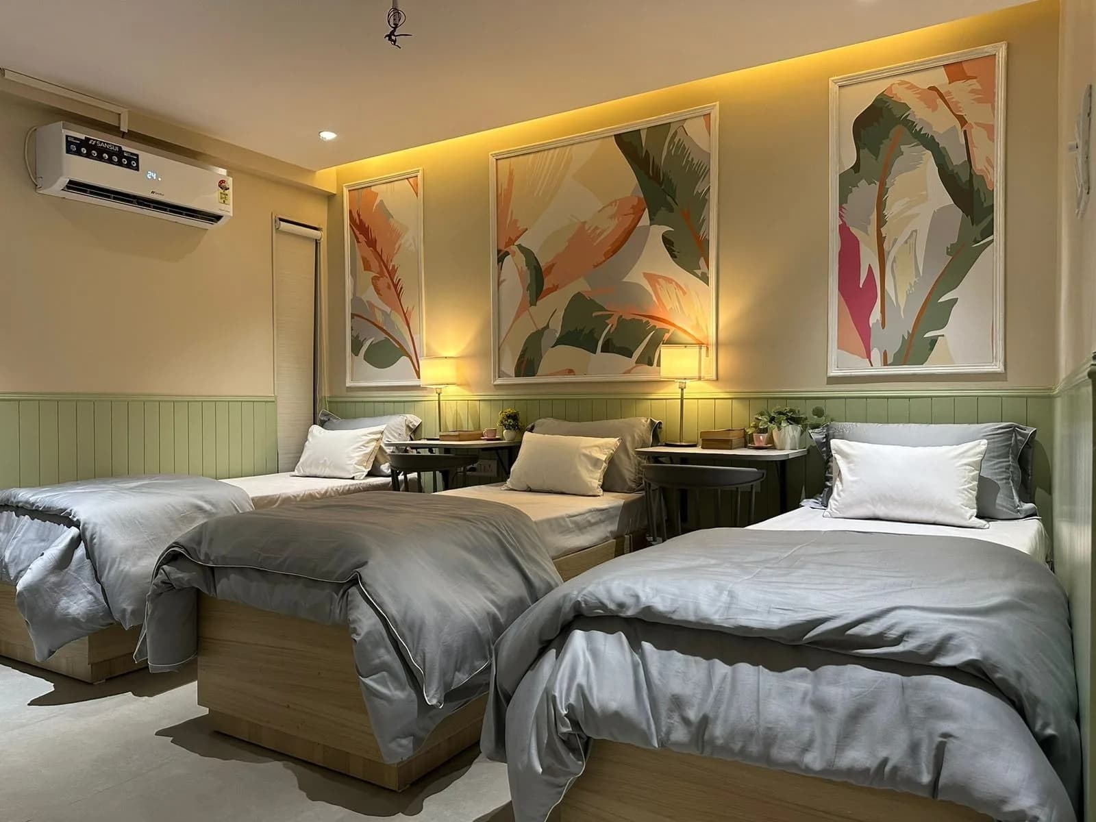 Boys Hostel near Vile Parle west