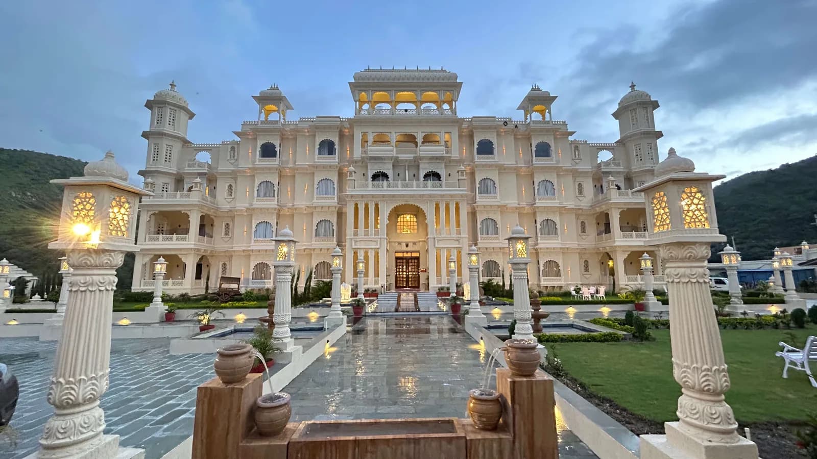 Best Place to Stay in Kumbhalgarh | Heritage Hospitality by Rawla Sagrun