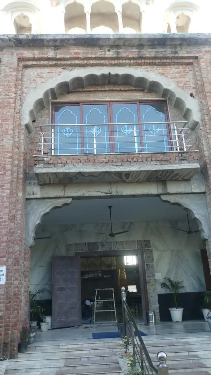 thakur glass work ludhiana domal aluminium shop dealer 