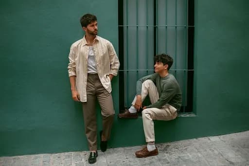 5 Essential Tips for Aspiring Male Models to Build a Successful Modeling Career