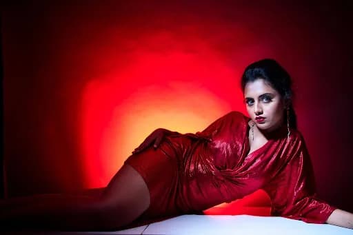 What Makes a Strong Fashion Model Portfolio?
