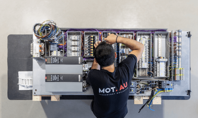 Κινητήρες & Μετατροπείς Υψηλής Απόδοσης