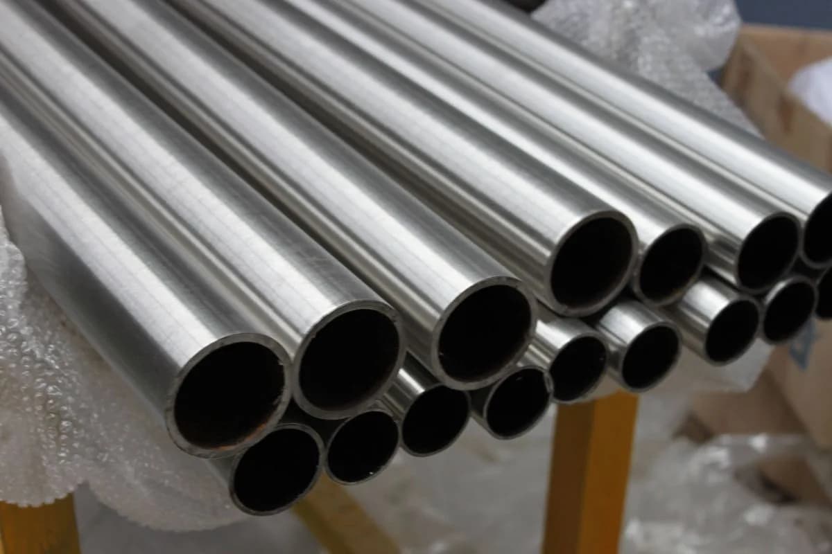 Trusted Stainless Steel Seamless Pipe Manufacturers in India for Industrial Needs