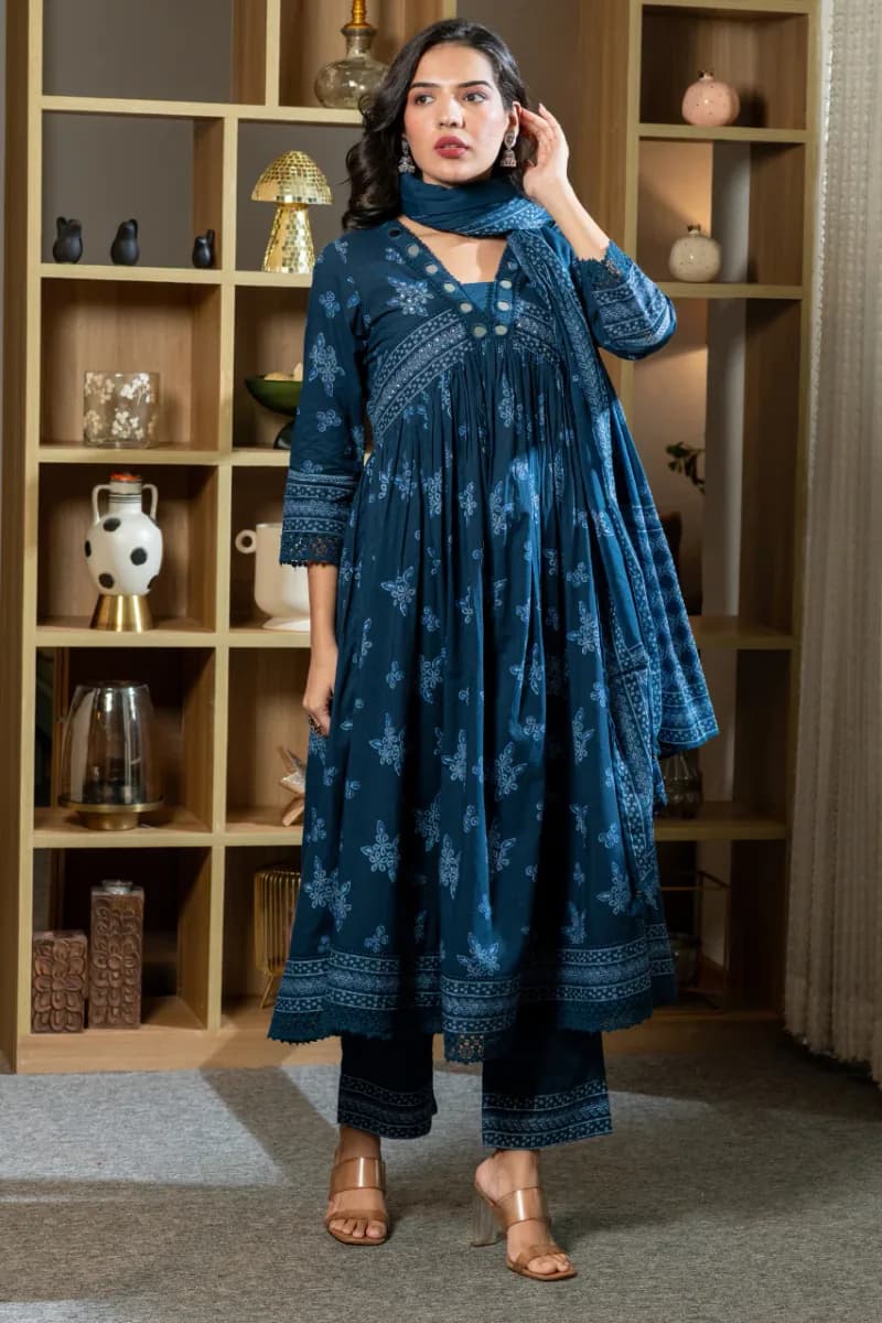 Graceful Ethnic Styles Designed for Modern Women