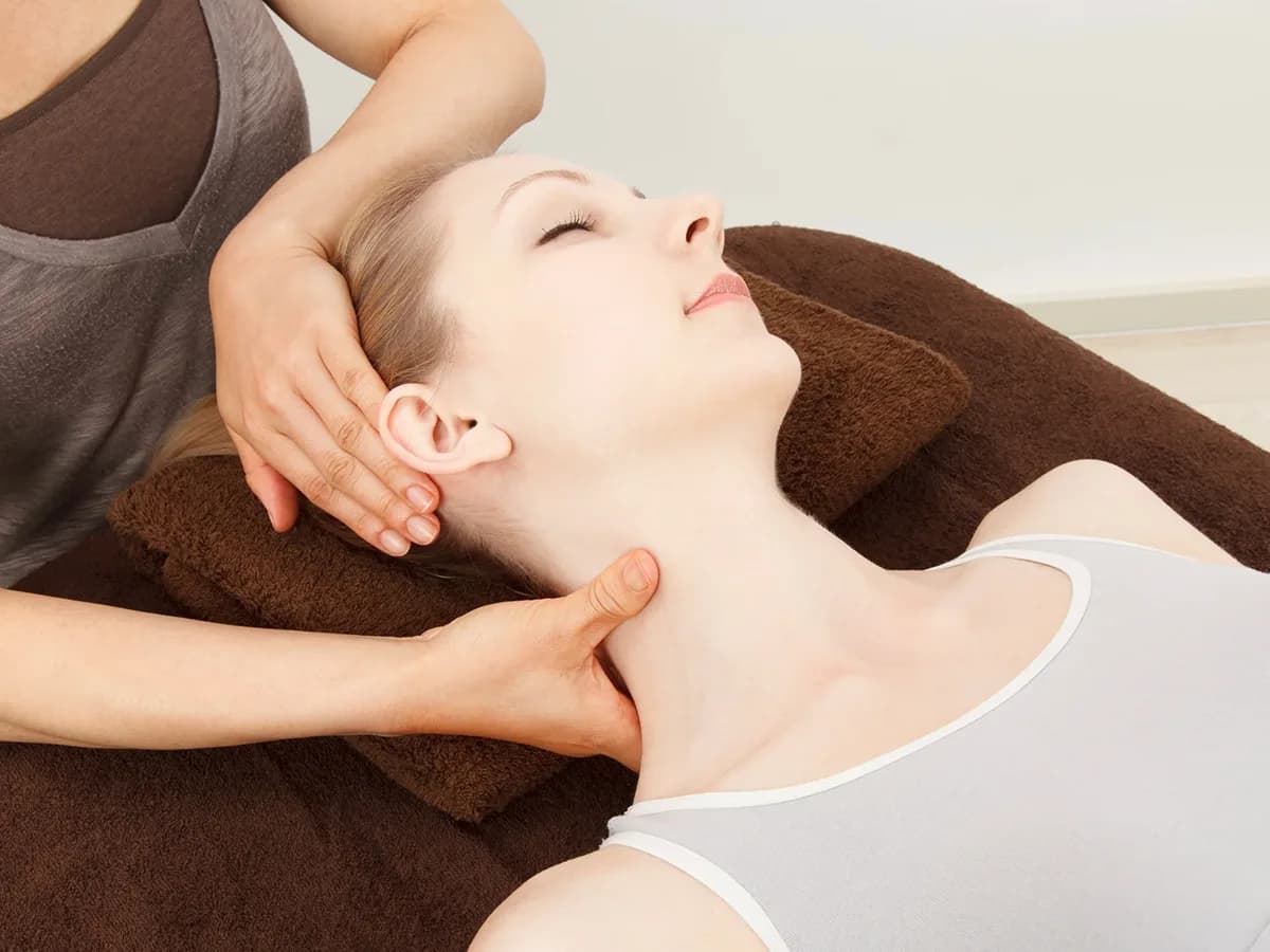 Restore Everyday Comfort With Massage For Back And Neck Pain